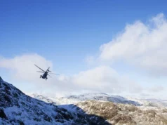V slovenskih gorah kar štiri nesreče: s helikopterjem reševali pet ljudi, med njimi 8-letnega otroka