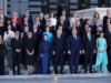 Janša med svetovno elito tik za predsednikom Trumpom, izmenjala sta si nekaj besed (VIDEO, FOTO)