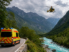Drama na planini: otrok poškodovan ob stiku z domačo živaljo, odpeljal ga je helikopter