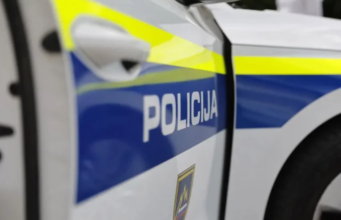 V Kočevju drama! Povozil je policista, to so zadnje informacije