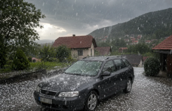 Toča klestila po Sloveniji, prišli posnetki! V enem delu države ponoči možne močnejše nevihte z močnim vetrom (FOTO in VIDEO)