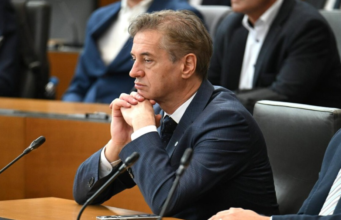 Nihče noče z Robertom Golobom v vlado v senci – nekdanji partnerji mu obračajo hrbet: »Gibanje Svoboda ni edina politična sila, sposobna voditi Slovenijo.«