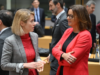 Po ovadbi proti Fajonovi vre: SD o političnem obračunu, Golob o škodi za Slovenijo