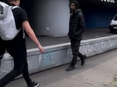 VIDEO: Migrant sredi Ljubljane s penisom nadlegoval mimoidoče? Mladenič mu je dal “vzgojno”