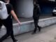 VIDEO: Migrant sredi Ljubljane s penisom nadlegoval mimoidoče? Mladenič mu je dal “vzgojno”