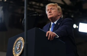 Predsednik Trump: »Hormuško ožino bom razglasil za ozemlje ZDA« (VIDEO)