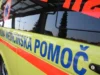 Kolesar e-kolesa umrl na kraju nesreče, oživljanje ni bilo uspešno