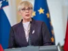 Nataša Pirc Musar: Še vse to in drugo leto naj bo previdna (Suzy)