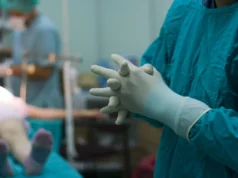 Soproga pokojnega Luke (38): »Ko sem se vrnila z lončkom vode, ga ni bilo več, a v odpustnici piše, da se mu je stanje izboljšalo«