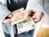 Komentar Mateja Lahovnika: Denarna socialna pomoč