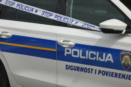 Mladoletni Slovenec v središču preiskave po pretepu v Poreču