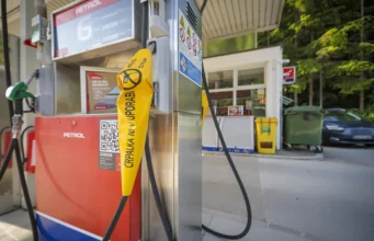 V SOBOTO SE LAHKO ZGODI NEKAJ, ČESAR NA ČRPALKAH NISMO VAJENI: Med vozniki se širi množičen poziv