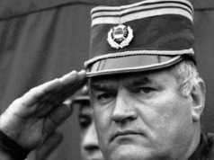 Razkrita skrivnost prstana generala Mladića: na prvi bojni črti ga je uporabljal za to