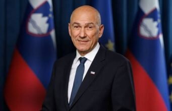 Janša odgovoril na očitke glede RTV Slovenija – poglejte, kaj je sporočil