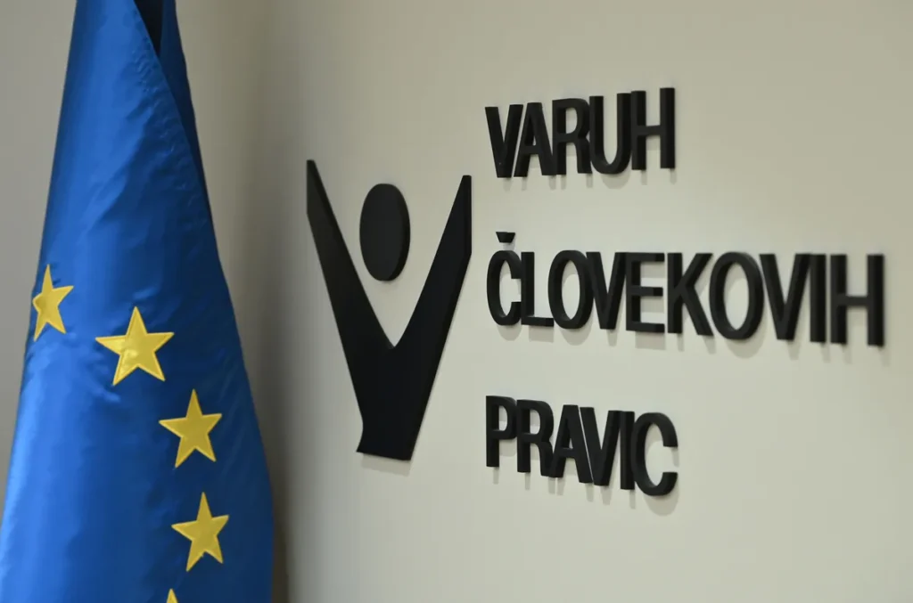 NEVERJETEN PRIMER NA ZPIZ! OD ŽENSKE ZAHTEVALI VEČ KOT 3.600 EVROV, ČEPRAV NI STORILA NAPAKE – POGLEJTE, KAJ JE UGOTOVIL VARUH ČLOVEKOVIH PRAVIC!
