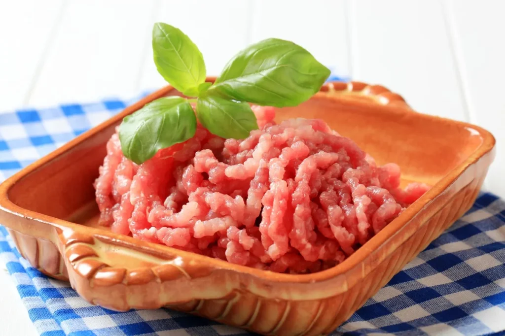 NUJNO OPOZORILO ZA SLOVENSKE POTROŠNIKE! IZ PRODAJE UMIKAJO PRILJUBLJENO ŽIVILO – Preverite, ali ga imate tudi vi doma! (FOTO)