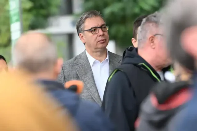 1793087693-aleksandar-vucic-1-690x480