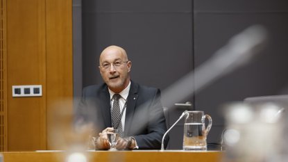 NOV ZAPLET V AFERI NEKDANJE MINISTRICE! PO RAZPISU ZA MILIJONE EVROV JE PADLA GLOBA, KPK PA ODPIRA ŠE ENO PREISKAVO – POGLEJTE PODROBNOSTI!