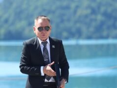 VELIKO RAZKRITJE O POSLIH V KOPRU! ŽUPAN BRŽAN, FRANCI MATOZ IN PROJEKT, VREDEN MILIJONE – POGLEJTE, KAJ RAZKRIVA POGODBA IN ZAKAJ SO SE POJAVILI OČITKI!