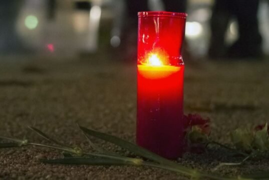 TRAGEDIJA, KI JE PRETRESLA KOROŠKO: Na dopustu v Italiji eksplodirala plinska jeklenka – Umrla sta oba starša, hčerka se…