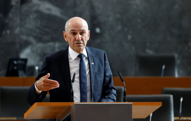 2026_05_22_T081053_Z_228180194_RC_28_ELAL_8_GTF_RTRMADP_3_SLOVENIA_PRIMEMINISTER_VOTE_3ee968141a