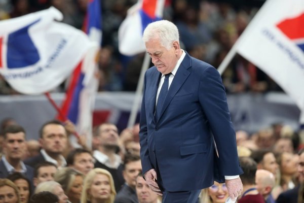 PROCURILE ŠOKANTNE INFORMACIJE: Vučić, Brnabić i Nikolić optuženi za ...