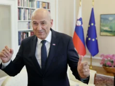 VELIKA NOVICA ZA VSE ZAPOSLENE V SLOVENIJI! JANŠA NAPOVEDAL POMEMBNE SPREMEMBE – Poglejte, kaj bi to lahko pomenilo za vaše plače in denarnice!