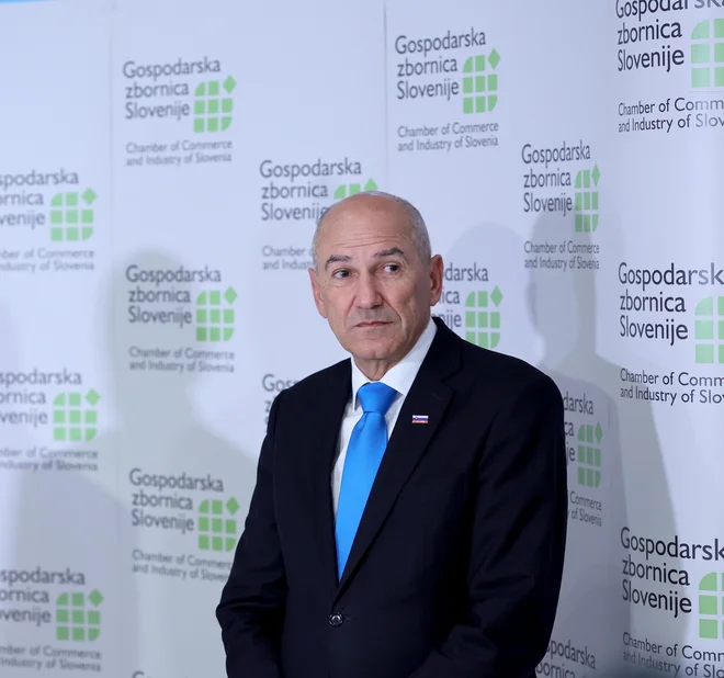 Janša povedal, kaj bi v Sloveniji spremenil
