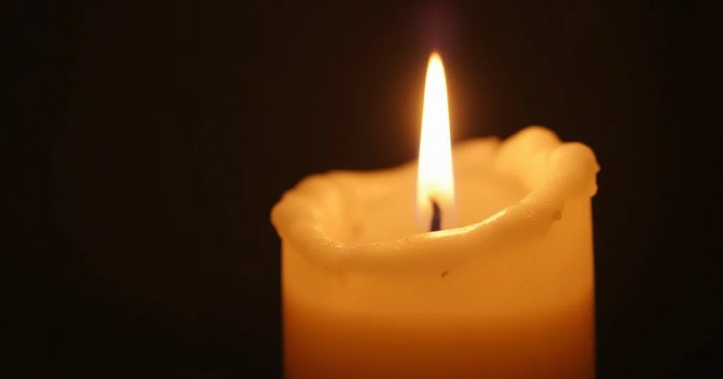 ŽALOSTNA VEST PRETRESLA GLASBENI SVET! ZA VEDNO SE JE POSLOVIL PRILJUBLJENI PEVEC – Kolegi se od njega poslavljajo z ganljivimi besedami!