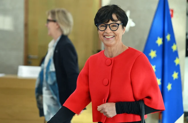 JANŠA PONOVNO DVIGNIL PRAH! IRENA JOVEVA MU JE OSTRO ODGOVORILA, V ZGODBO PA SE JE ZAPLETLO ŠE IME MARTE KOS – POGLEJTE, KAJ SO SPOROČILI!
