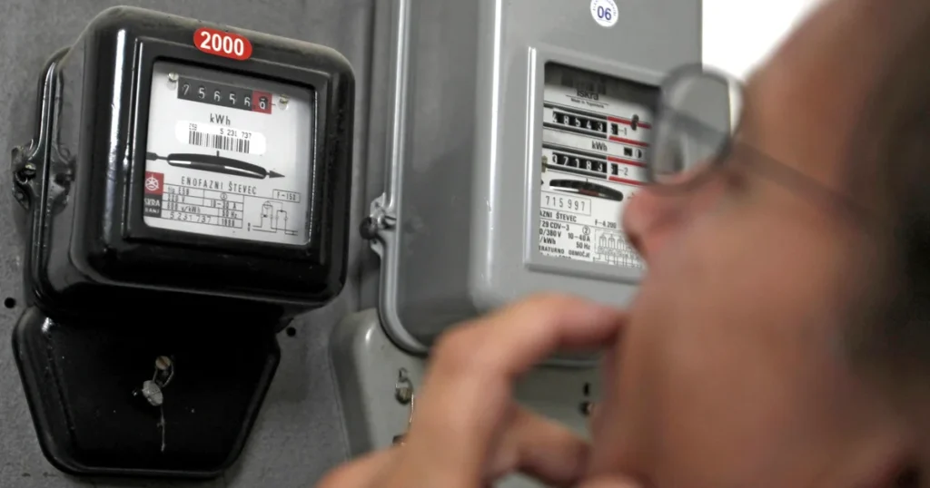 POZOR, SLOVENCI! OD 1. NOVEMBRA VIŠJE POLOŽNICE ZA ELEKTRIKO – PREVERITE, KOLIKO VEČ BOSTE PLAČEVALI VSAK MESEC!