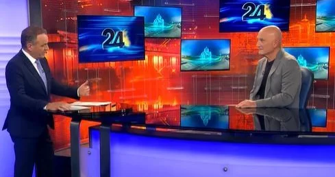 HRVAT NAKUPOVAL V SLOVENIJI IN OSTAL BREZ BESED! KO JE POKAZAL POLN VOZIČEK IN RAČUN, JE SPROŽIL BURNO RAZPRAVO – POGLEJTE, KAJ VSE JE KUPIL IN KOLIKO JE PLAČAL!