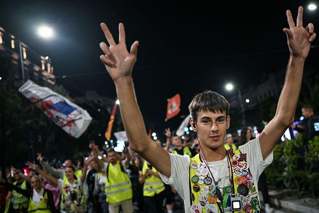 STIGLE NOVE BROJKE IZ SRBIJE! Desio se veliki preokret između studenata i Vučićeve liste