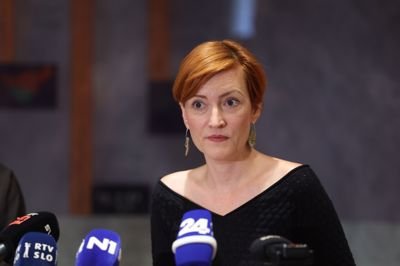 NOV POLITIČNI SPOR PO JANŠEVEM GOVORU! LEVICA MU JE NAMENILA OSTRO SPOROČILO – POGLEJTE, KAJ JI JE ZMOTILO NA DRŽAVNI PROSLAVI!