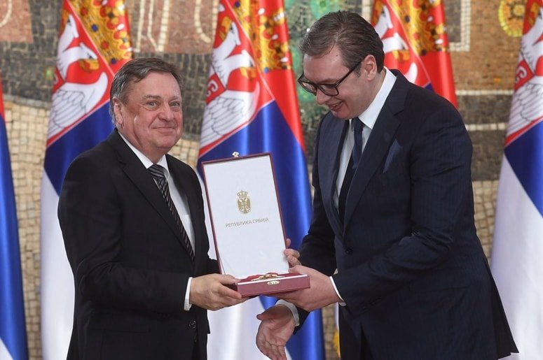 JANKOVIĆEVA ČESTITKA SPROŽILA PLaz KRITIK! PO VUČIĆEVEM VOLILNEM PORAZU SE JE OGLASIL TUDI LJUBLJANSKI ŽUPAN – PREBERITE, KAJ SO MU OČITALI!