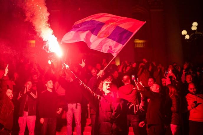 VELIK POLITIČNI PREOBRAT PRI JANKOVIĆEVEM PRIJATELJU! PO VOLITVAH V SRBIJI SE VRSTIJO ODZIVI, LJUBLJANSKI ŽUPAN PA ŠE MOLČI – POGLEJTE, KAJ SE JE ZGODILO!