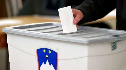 URŠKA KLAKOČAR ZUPANČIČ Z NOVO POBUDO! SE OBETAJO VELIKE SPREMEMBE ZA SLOVENSKE ŽUPANE?! Poglejte, kaj predlaga!