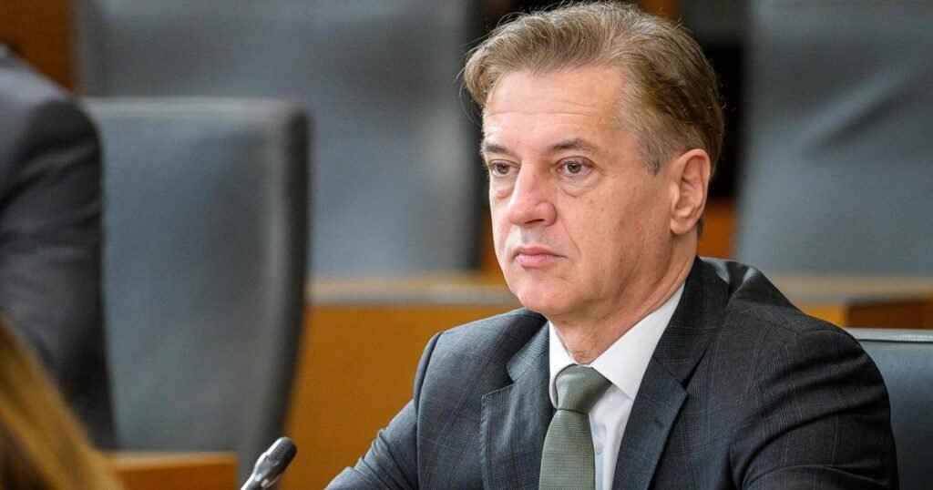 OSTER POLITIČNI SPOR V SLOVENIJI! GOLOBOVA SVOBODA POD UDAROM KRITIK – POGLEJTE, KAJ SO JI OČITALI IZ NSi!