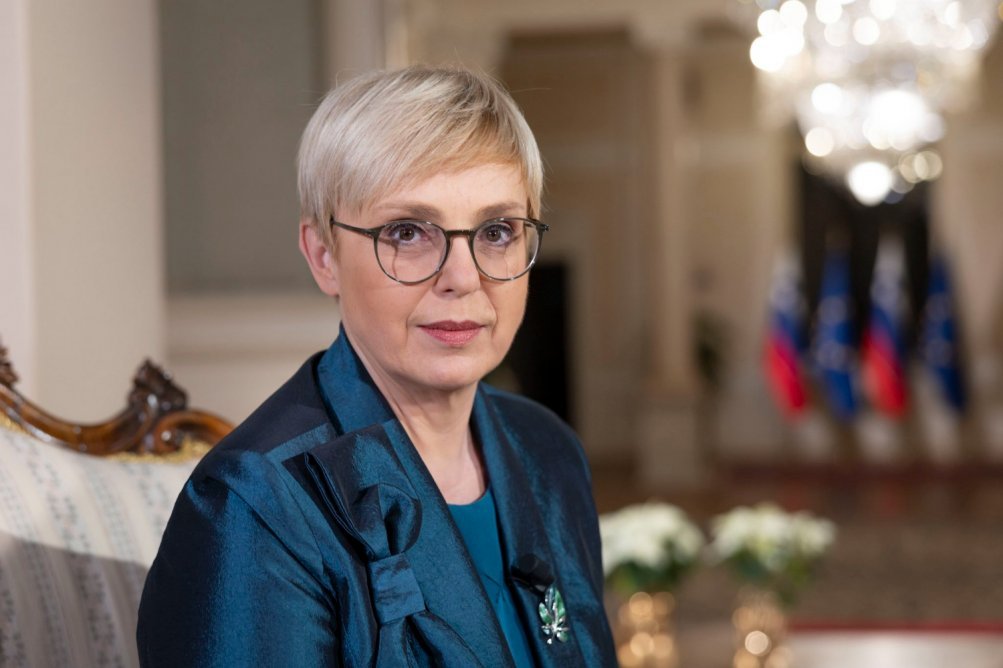 NA DRŽAVNI PRAZNIK NOVA SPOROČILA IZ VRHA SLOVENSKE POLITIKE! OGLASILI SO SE PIRC MUSARJEVA, STEVANOVIĆ IN LOTRIČ – Poglejte, kaj so sporočili Slovencem!