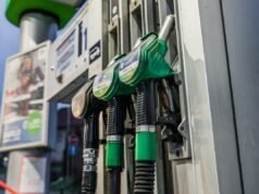 CENE GORIVA BODO PRESENETILE ŠTEVILNE SLOVENCE?! Po petkovem skoku cen nafte prihajajo nove napovedi – poglejte, kaj nas čaka na bencinskih črpalkah!
