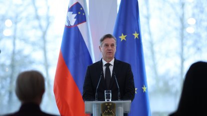 LOGAR OSTRO ZAVRNIL OČITKE! PO OBJAVI O OBISKU TUJEGA MINISTRA JE PREKINIL MOLK – Poglejte, kaj je odgovoril!