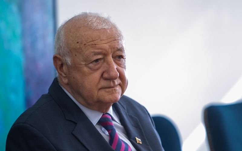 VELIK PREOBRAT V AFERI BLACK CUBE! PO TREH NEUSPEŠNIH POSKUSIH SO POSLANCI SPREJELI POMEMBNO ODLOČITEV – POGLEJTE, KAJ BODO ZDAJ PREISKOVALI!