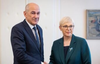 PIRC MUSARJEVA SE JE OGLASILA PO JANŠEVEM GOVORU! NJENO SPOROČILO JE JASNO – Poglejte, kaj je povedala o dogajanju na državni proslavi!