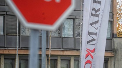 SLABE NOVICE ZA SLOVENSKE DELAVCE! PODJETJE PRIPRAVLJA ODPUŠČANJA IN ZAPRTJE OBRATA – POGLEJTE, KOLIKO LJUDI LAHKO OSTANE BREZ SLUŽBE!