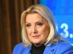 SNEŽA NlJE SRPKlNJA- 0V0 JE NJEN0 PRAV0 DRŽAVLJANSTV0! KAK0 JE NlJE STID LAGATI SVE?