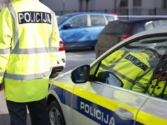GROZA: Poglejte kaj je učiteljica na slovenski šoli storila učencu – Otrok je na urgenci – Posredovala je policija
