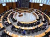 SLOVENCI BI LAHKO KMALU SPET ODŠLI NA VOLIŠČA! Vlada pripravlja nova referendumska vprašanja – poglejte, o čem bi odločali!
